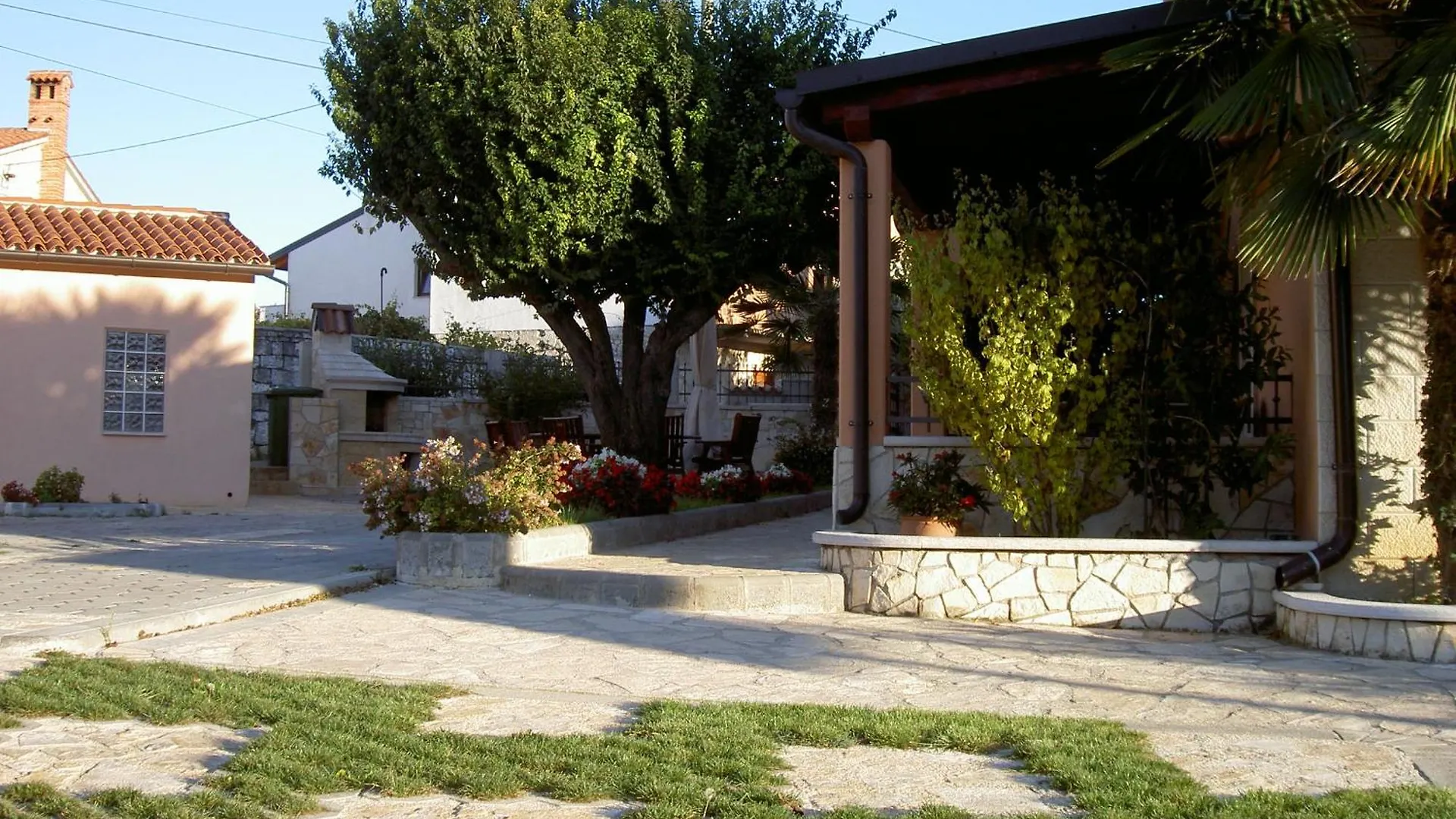 Apartments פונטנה